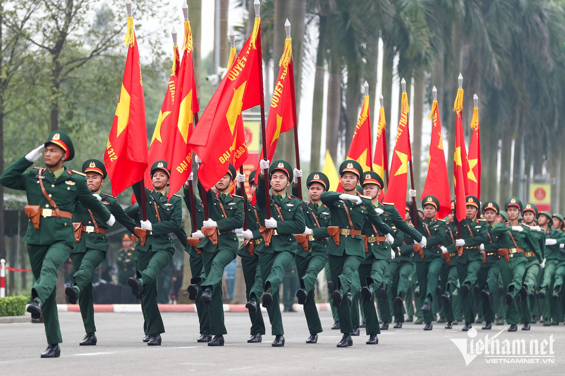 W-dieu binh 4439 1.jpg