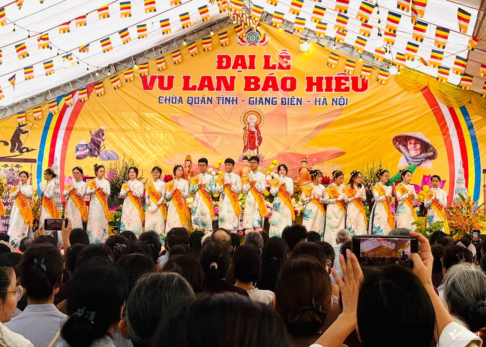 W-Vu Lan 2.jpg
