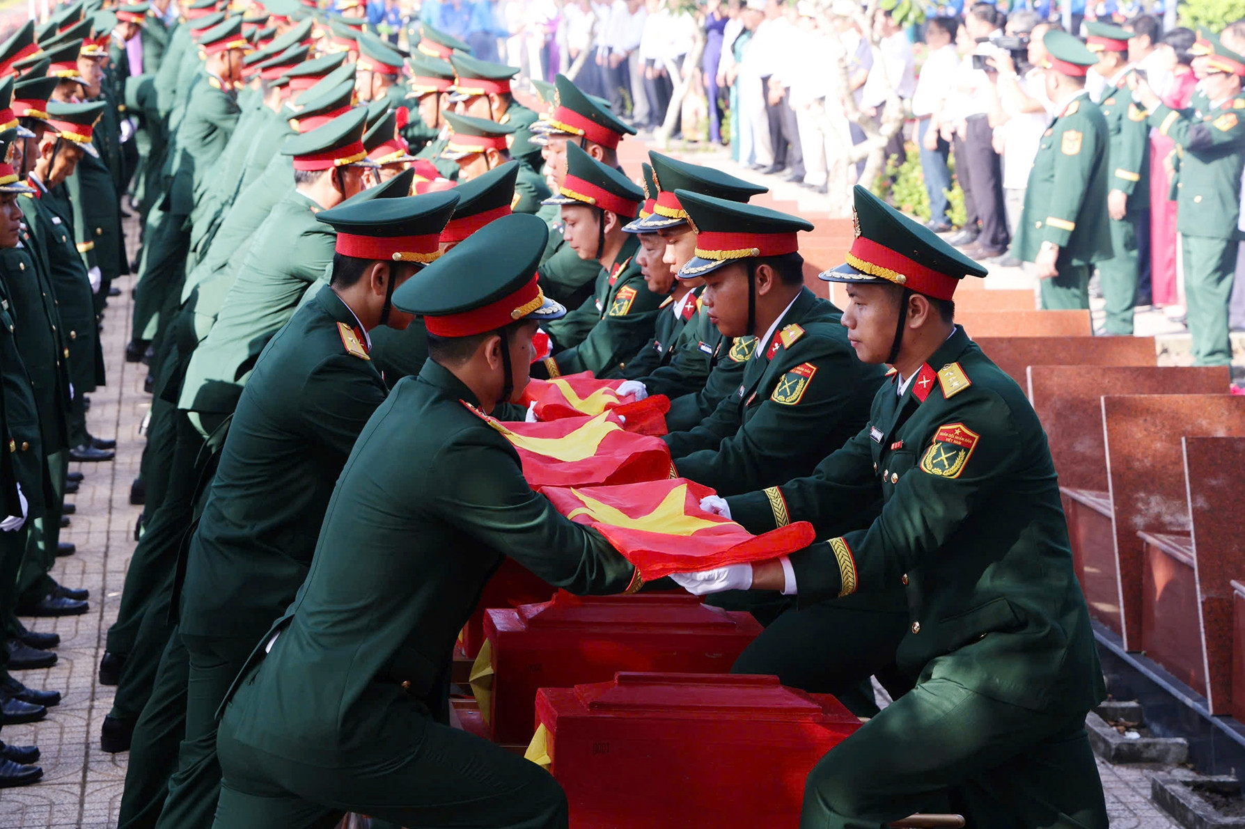 Xúc động điếu văn truy điệu liệt sĩ: 'Xin xem Cần Thơ là nơi đất hiền hòa để nằm lại'