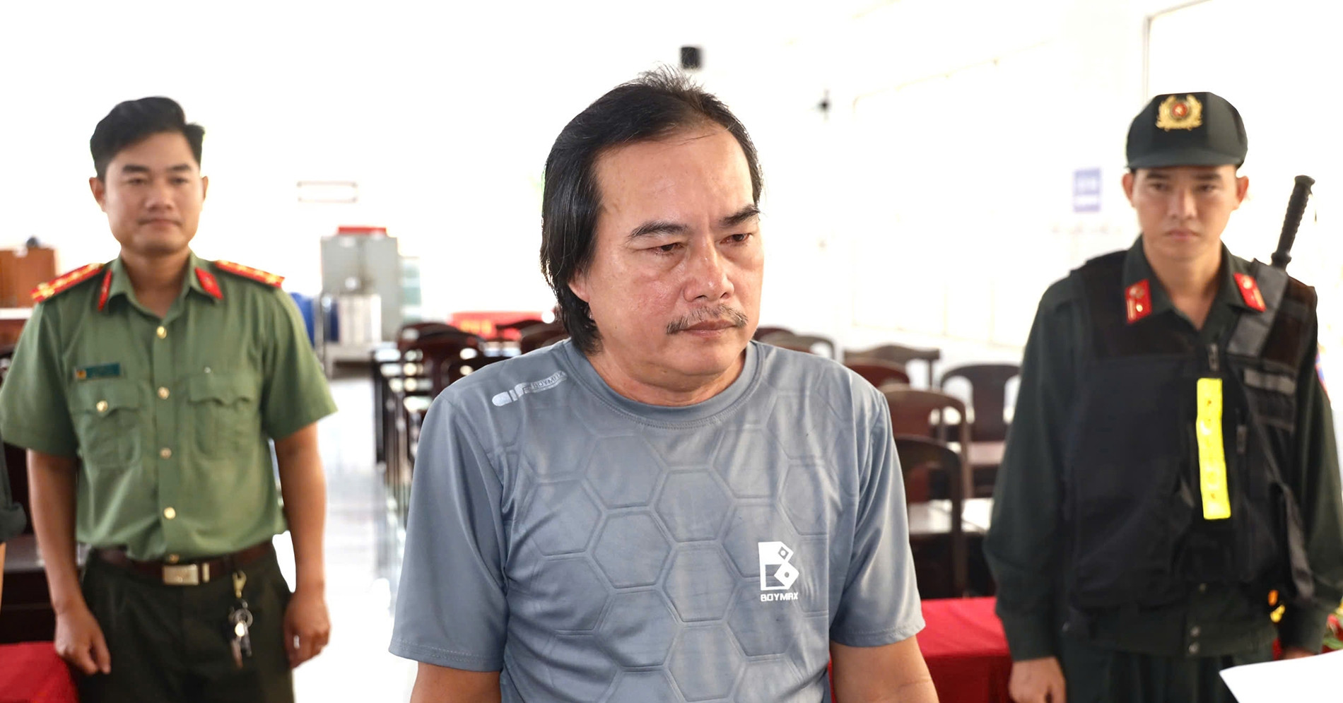 Bắt tạm giam người đàn ông bị cáo buộc lợi dụng quyền tự do dân chủ