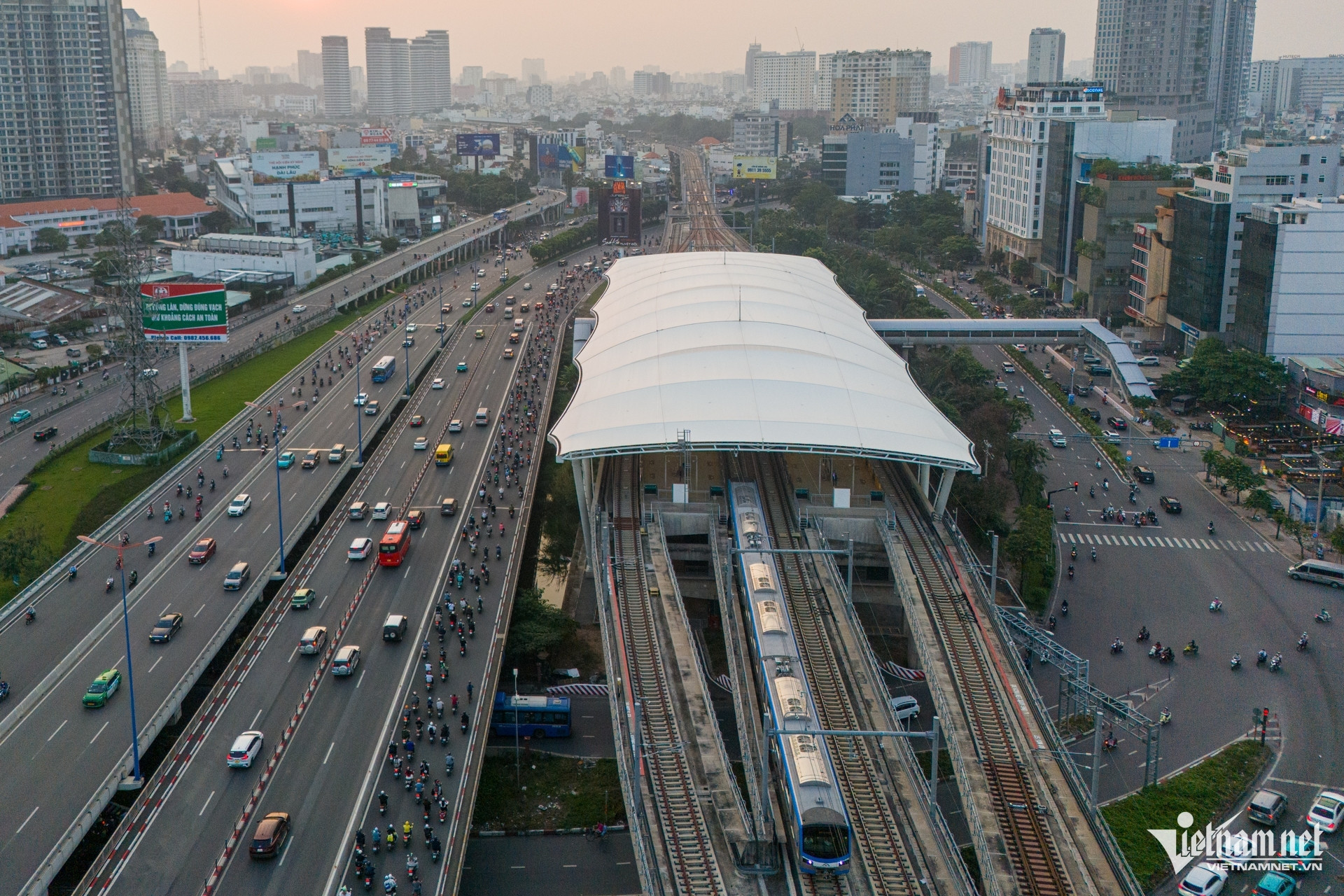 Chính phủ: Xây cấp bách tuyến metro Bến Thành - Suối Tiên đến sân bay Long Thành