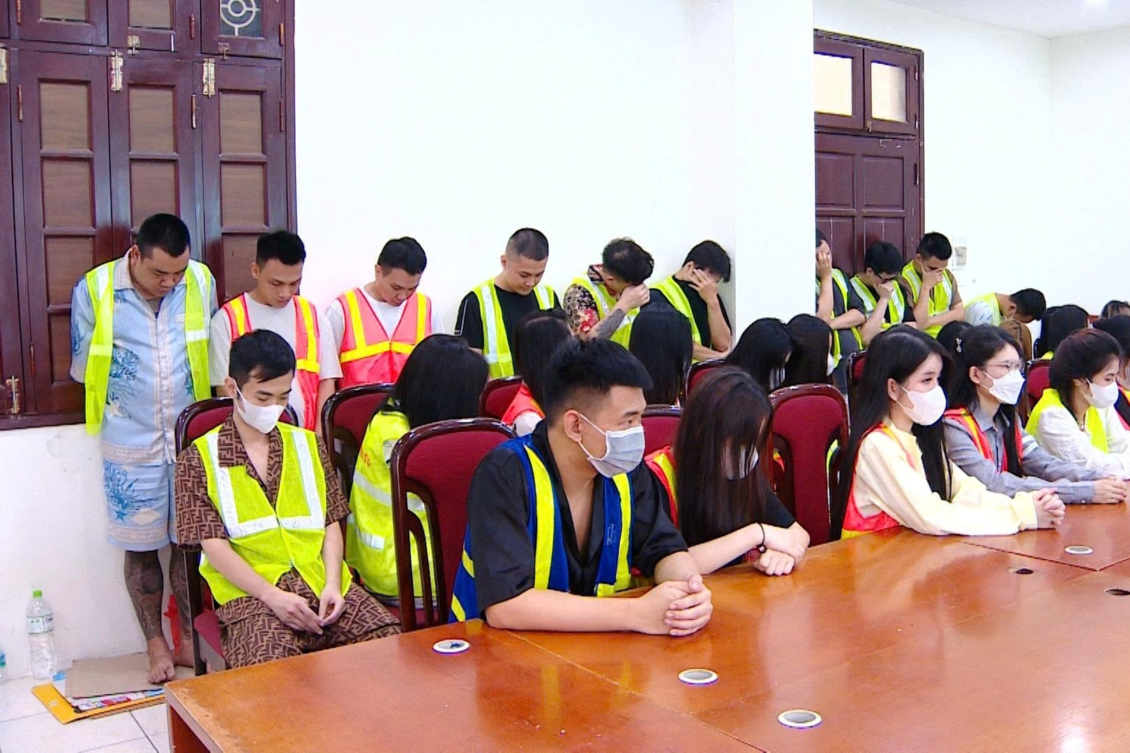 Hà Nội triệt phá đường dây ma túy Etomidate giao dịch khoảng 100 tỷ đồng
