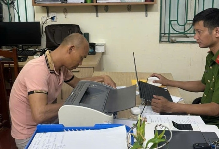 Khởi tố người đàn ông dâm ô hai bé gái ở Hưng Yên