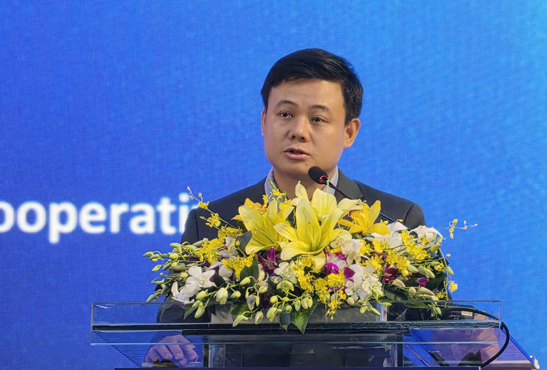 Nguyen Xuan Tho.jpg