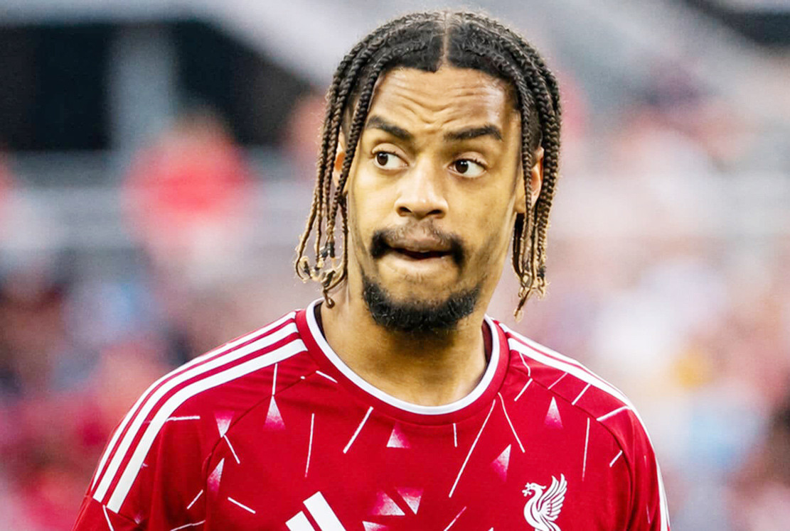 PSG star Bradley Barcola is wanted by Liverpool this summer.jpg