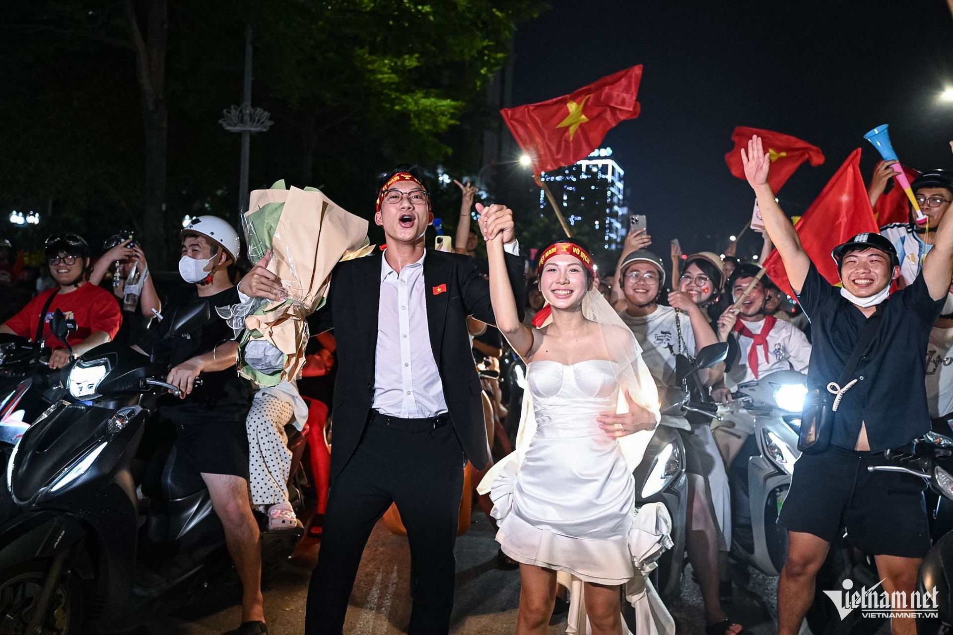 W-bao bong da (6).jpg