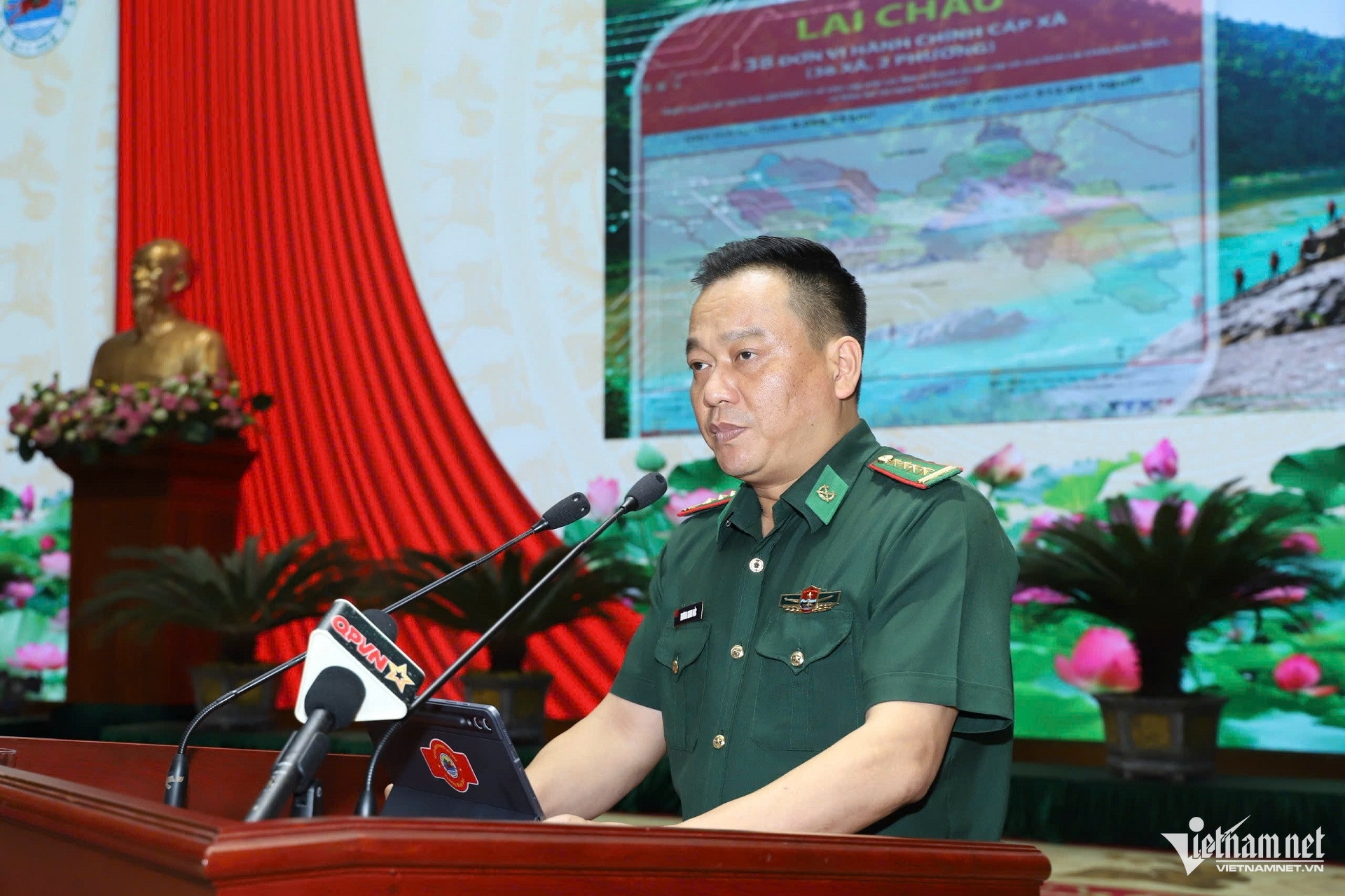 W-Dai ta Truong Minh Duc.jpg