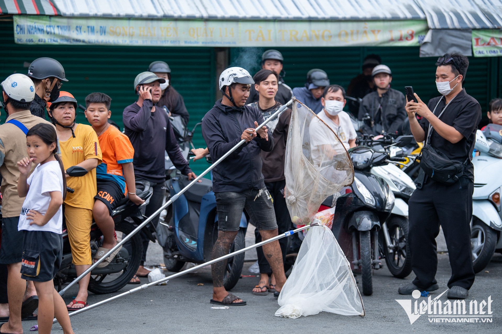W-Giựt cô hồn    Tuấn Hùng 23.jpg