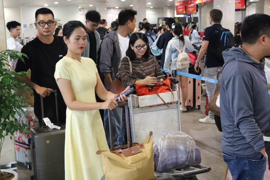 Dịp lễ 2/9, Tân Sơn Nhất ngăn chặn, xử nghiêm hành vi dùng UAV gây nguy hiểm