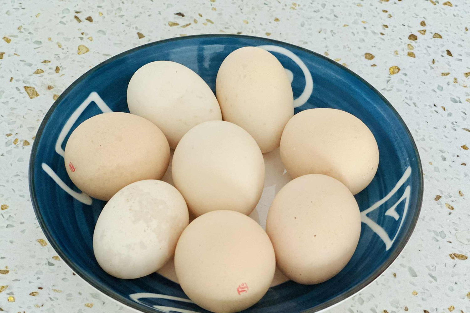 Chuyên gia an toàn thực phẩm giải đáp có nên rửa trứng trước khi nấu