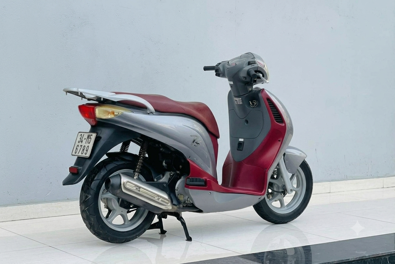 Honda PS 150i đời sâu gần 20 năm tuổi, biển sảnh tiến giá 250 triệu đồng