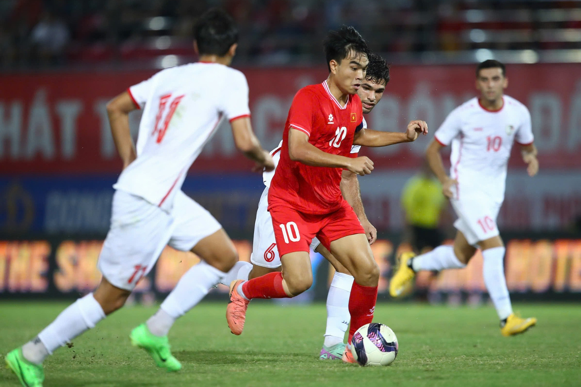 Người hâm mộ nhận tin vui trước vòng loại U20 châu Á 2027