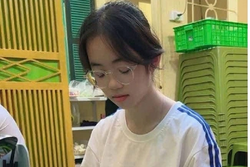 Nữ sinh lớp 12 ở Hà Nội rời nhà nhiều ngày chưa trở về