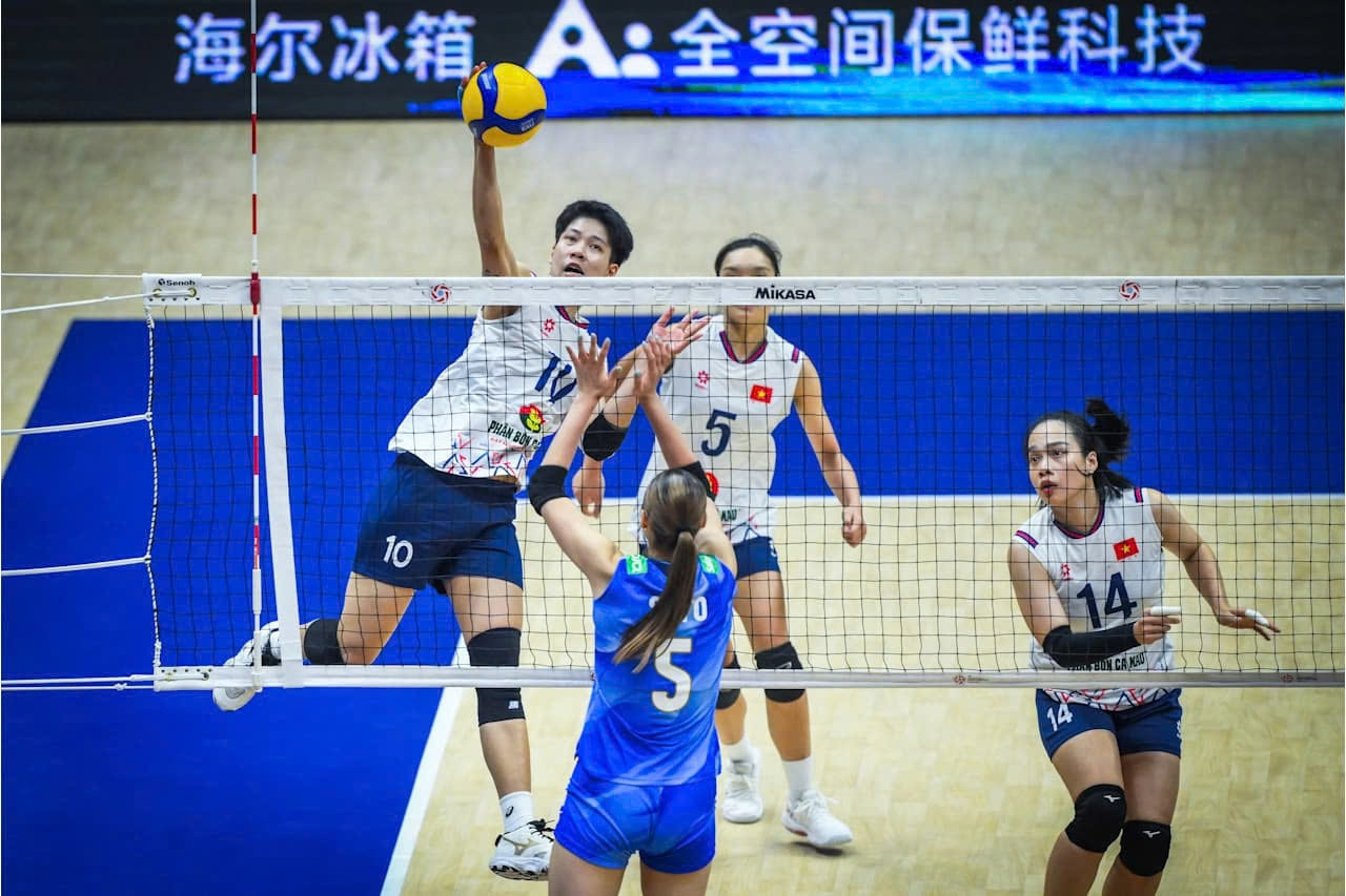 Trực tiếp bóng chuyền nữ Việt Nam vs Trung Quốc: Chờ cơn địa chấn