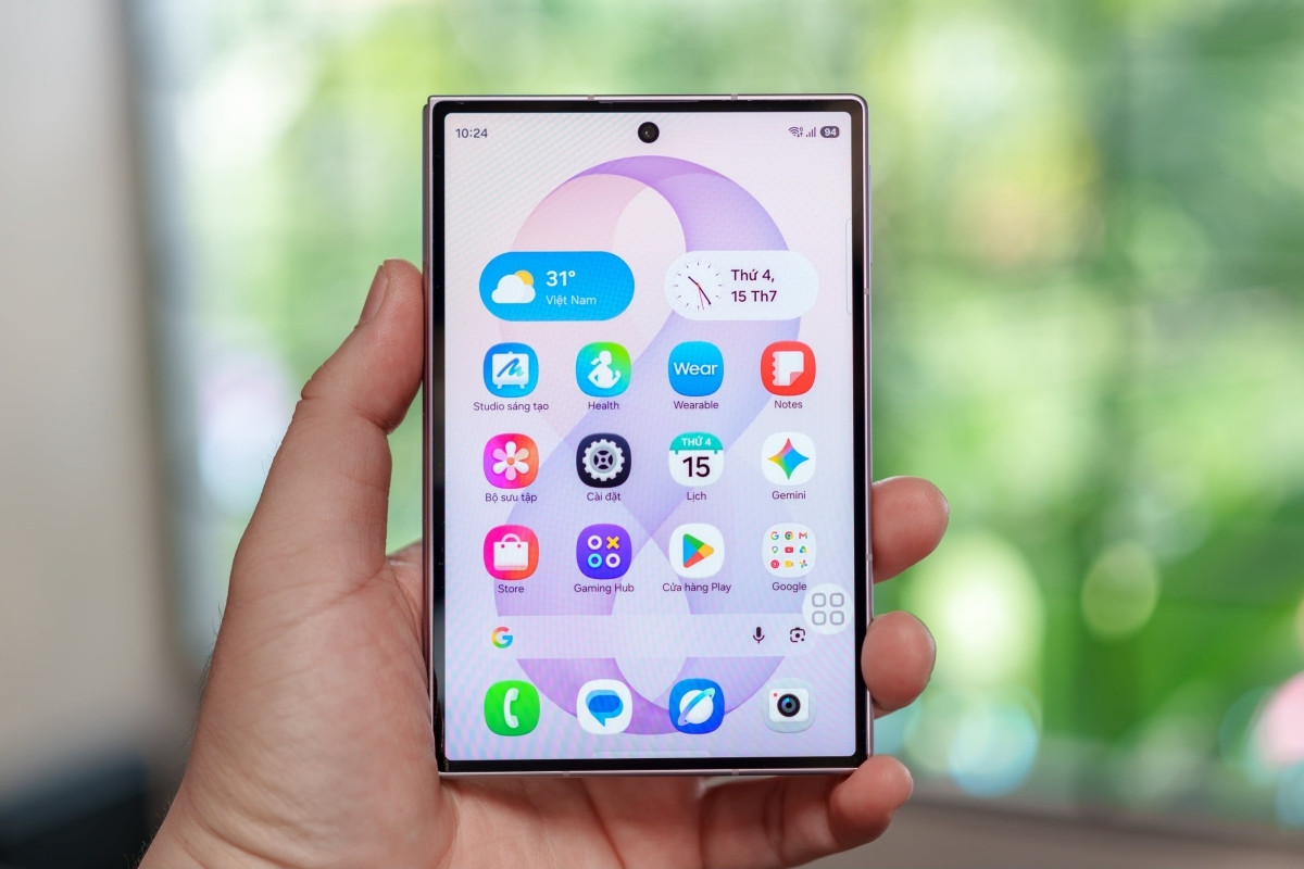 Z Fold 8 vừa ra mắt đã giảm giá gần 9 triệu đồng