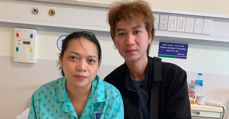 3 năm chăm vợ điều trị ung thư, người chồng bộc bạch điều day dứt