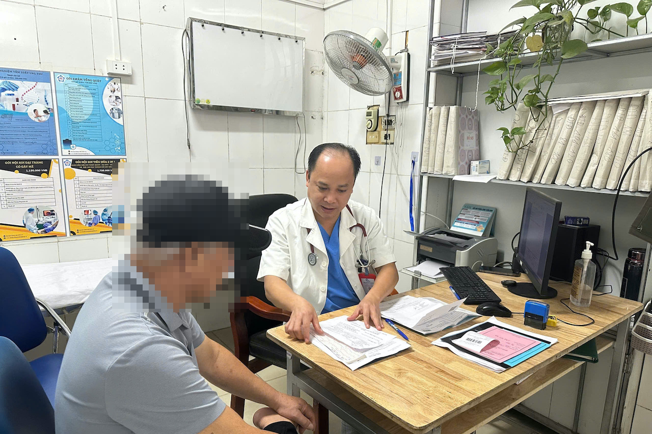 Ám ảnh nỗi lo đột quỵ, người cao tuổi chóng mặt có nên vào viện ngay?