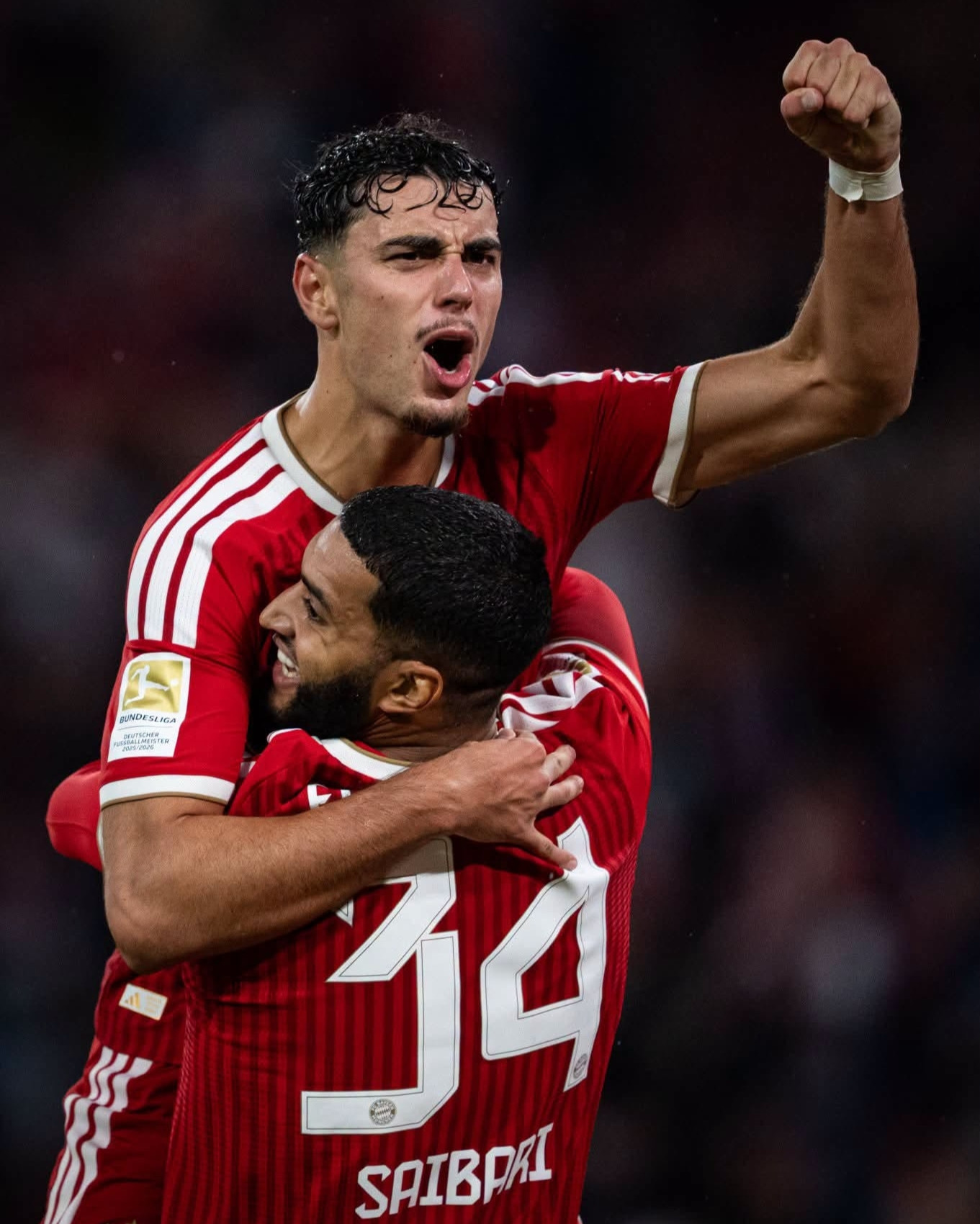 https://static-images.vnncdn.net/vps_images_publish/000001/000003/2026/8/29/bayern-munich-pho-dien-suc-manh-tran-khai-man-bundesliga-280.jpeg