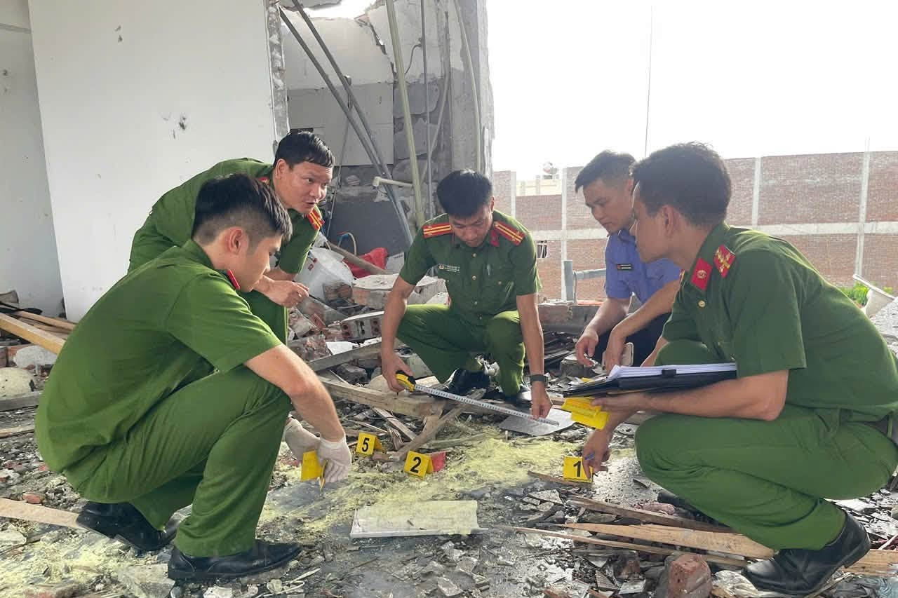 Hiện trường vụ nổ dãy nhà trọ khiến 1 người tử vong, 3 người bị thương ở Phú Thọ