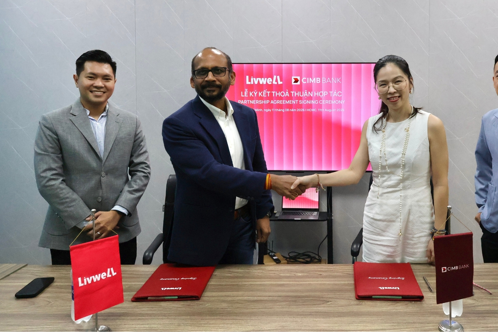 LivWell hợp tác CIMB Việt Nam kiến tạo giải pháp tài chính cho lối sống hiện đại