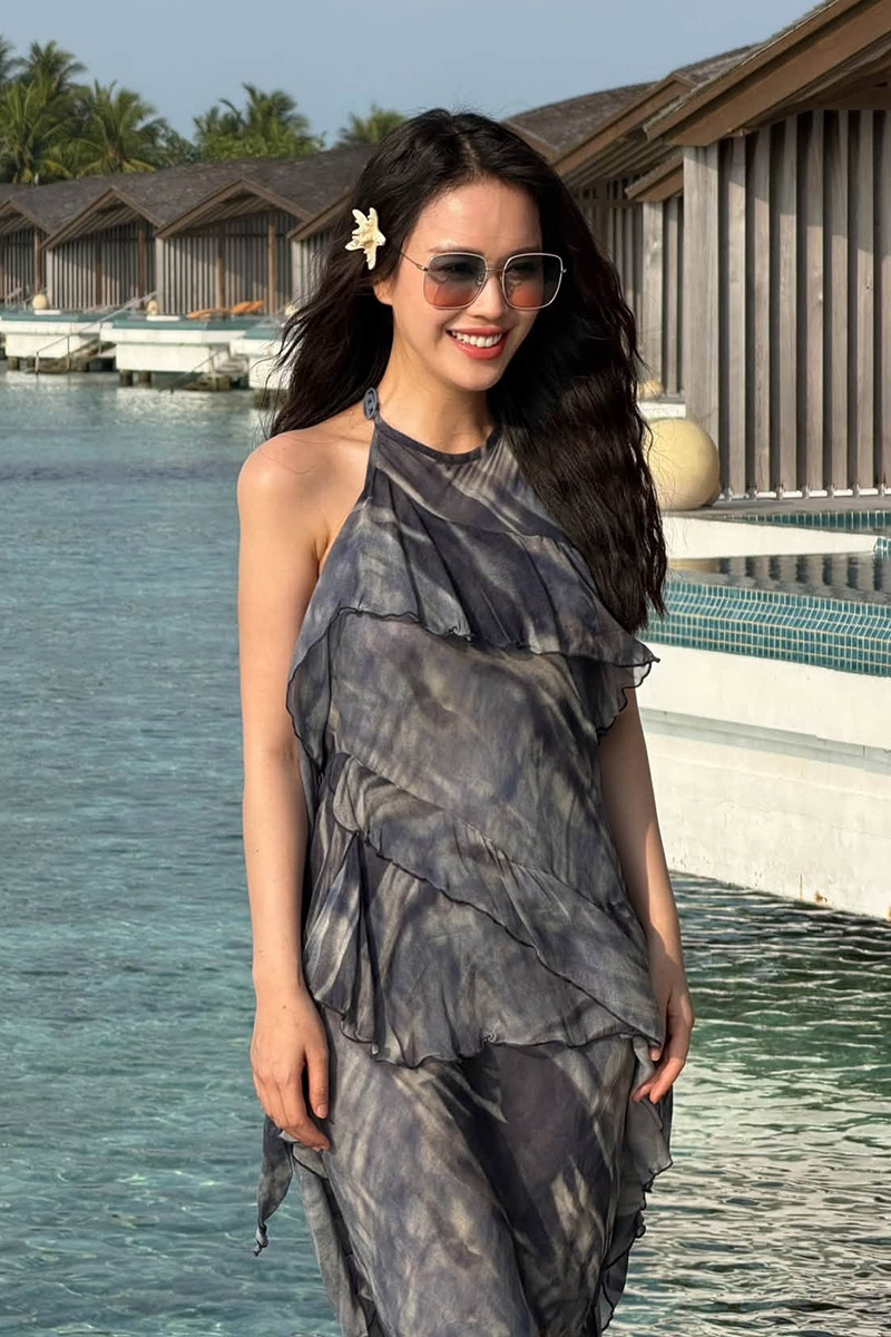 https://static-images.vnncdn.net/vps_images_publish/000001/000003/2026/8/29/mai-phuong-07-1437.jpg