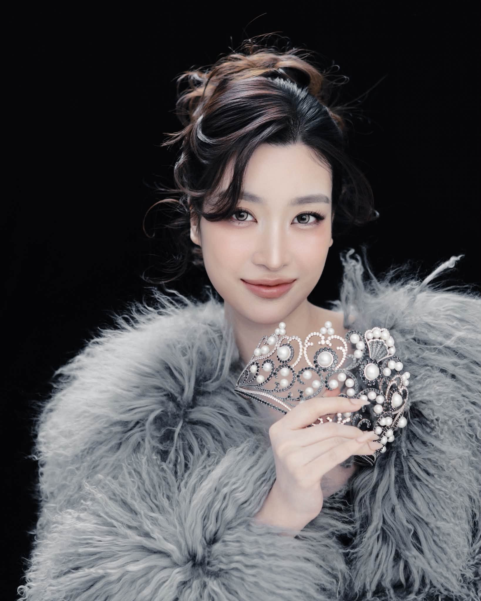 https://static-images.vnncdn.net/vps_images_publish/000001/000003/2026/8/29/mylinh3-1827.jpg