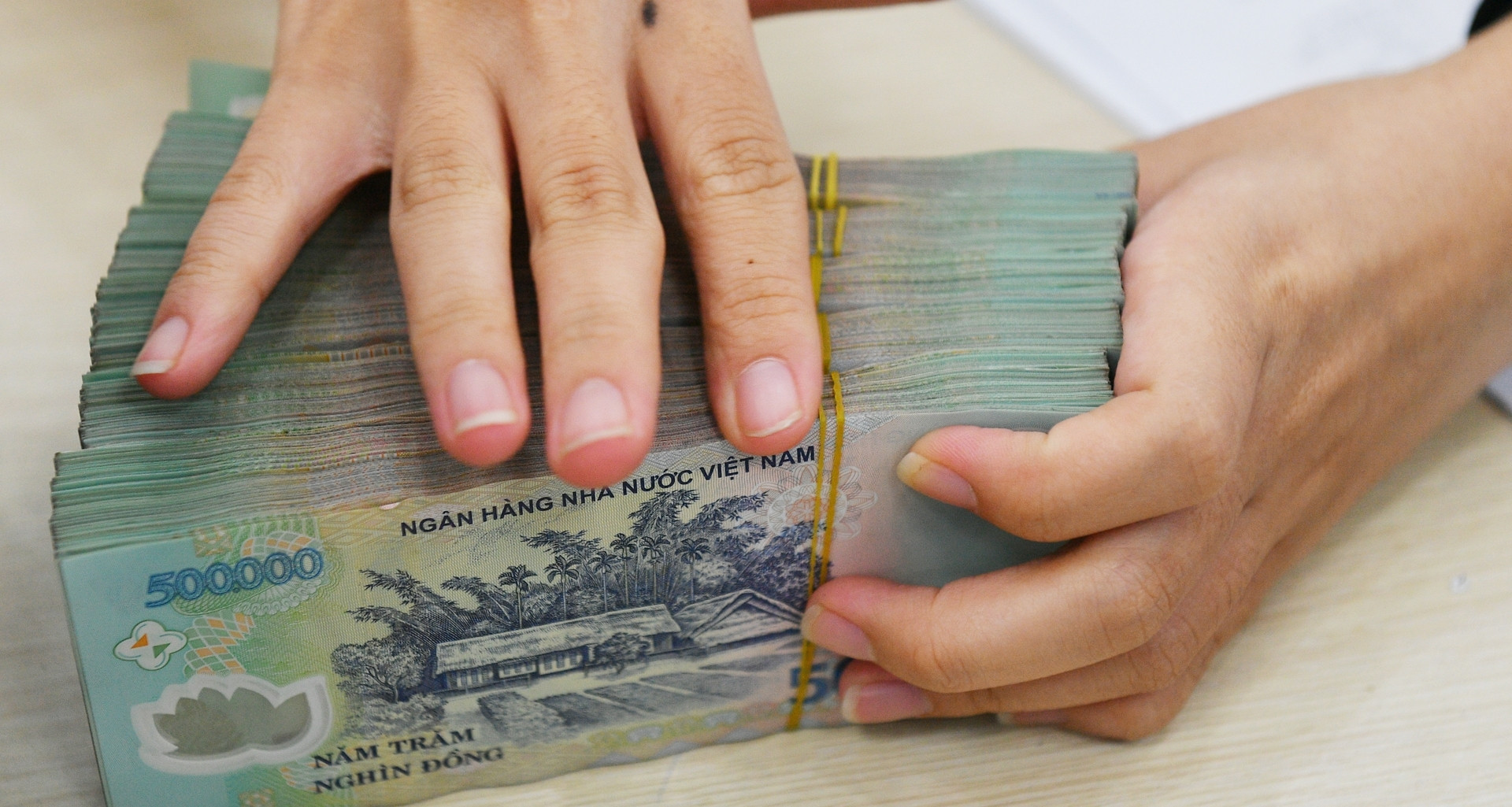 Ô tô hỏng sau tai nạn, chủ xe đòi DN bảo hiểm trả hơn 237 triệu nhưng bị từ chối
