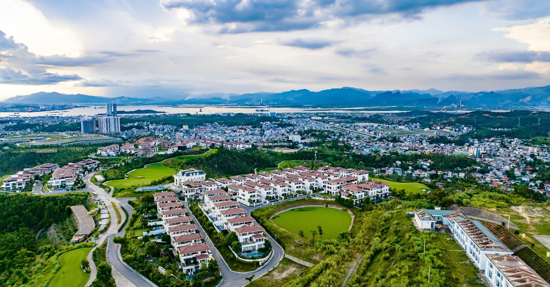 Quy định mới về hạn khai thuế khi mua bán, thừa kế, tặng cho nhà đất