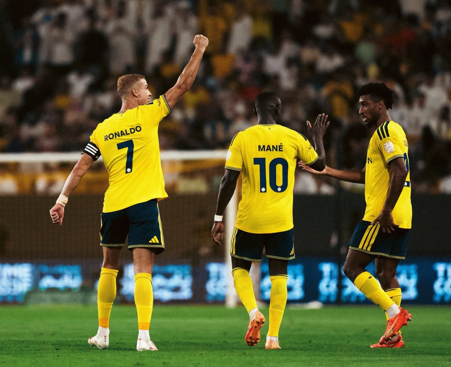 https://static-images.vnncdn.net/vps_images_publish/000001/000003/2026/8/29/ronaldo-ghi-ban-thu-978-al-nassr-nguoc-dong-nghet-tho-242.jpeg