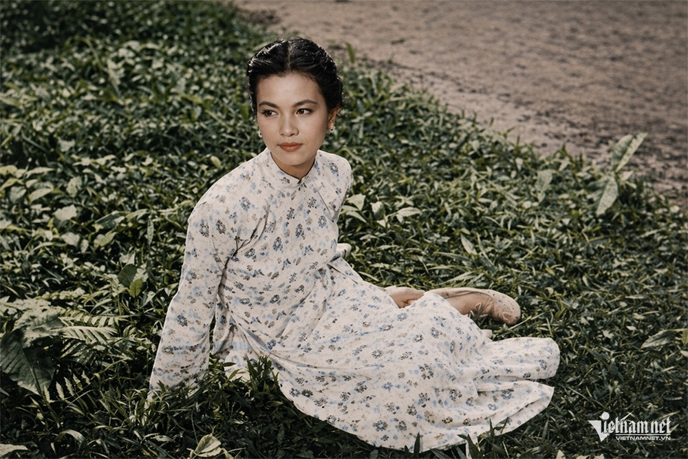 W-Kieu Chinh 01.jpg