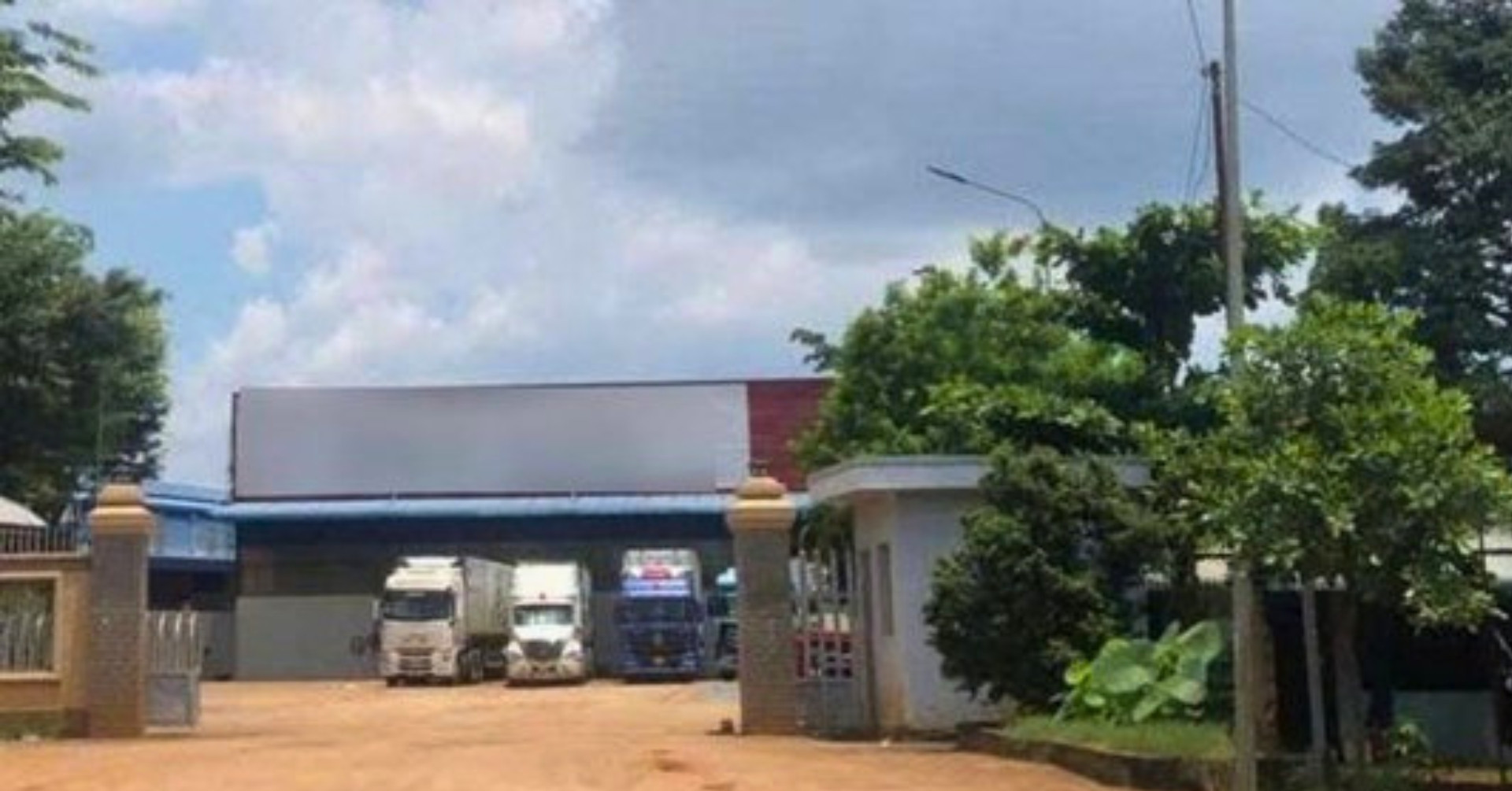 Điều tra vụ người đàn ông tử vong sau mâu thuẫn tại kho sầu riêng ở Đồng Nai