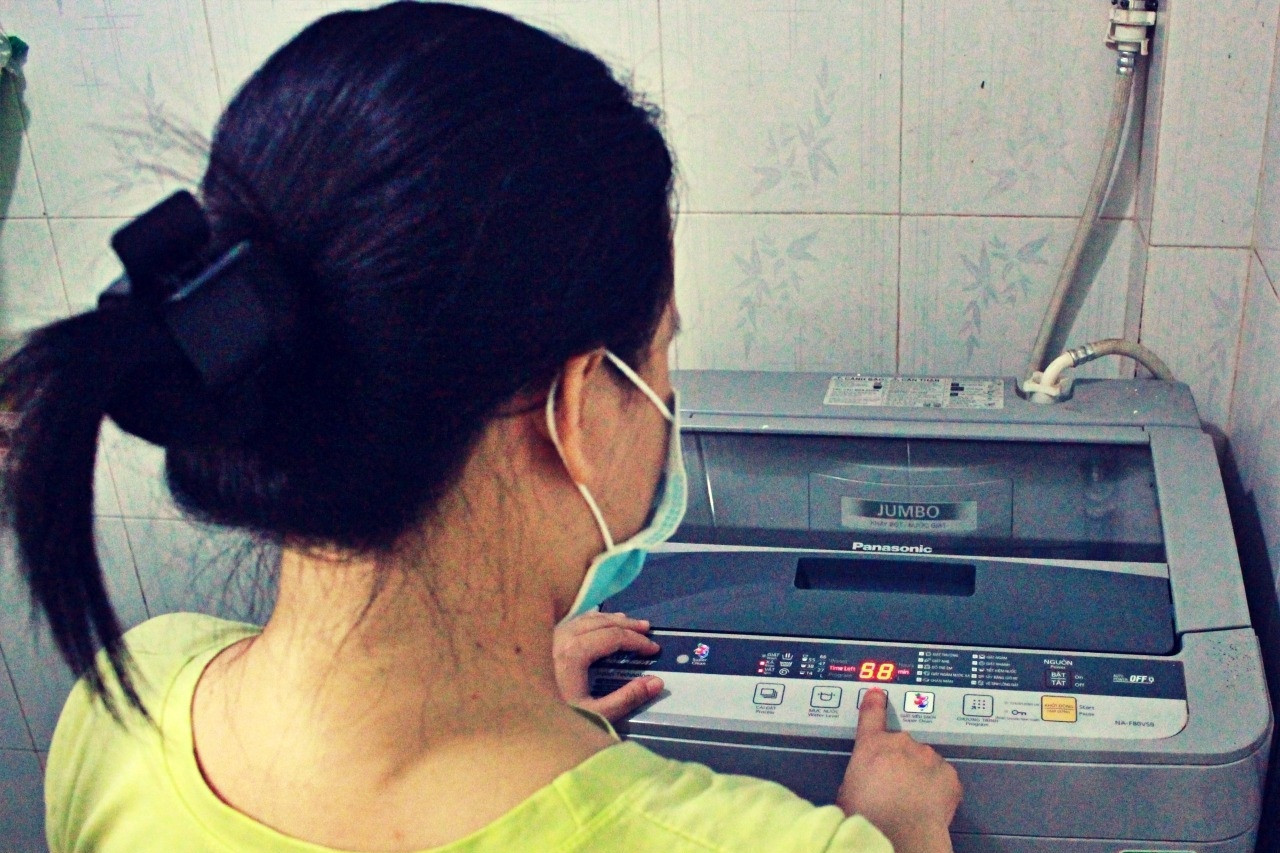 Người giúp việc có phải đóng BHXH bắt buộc?