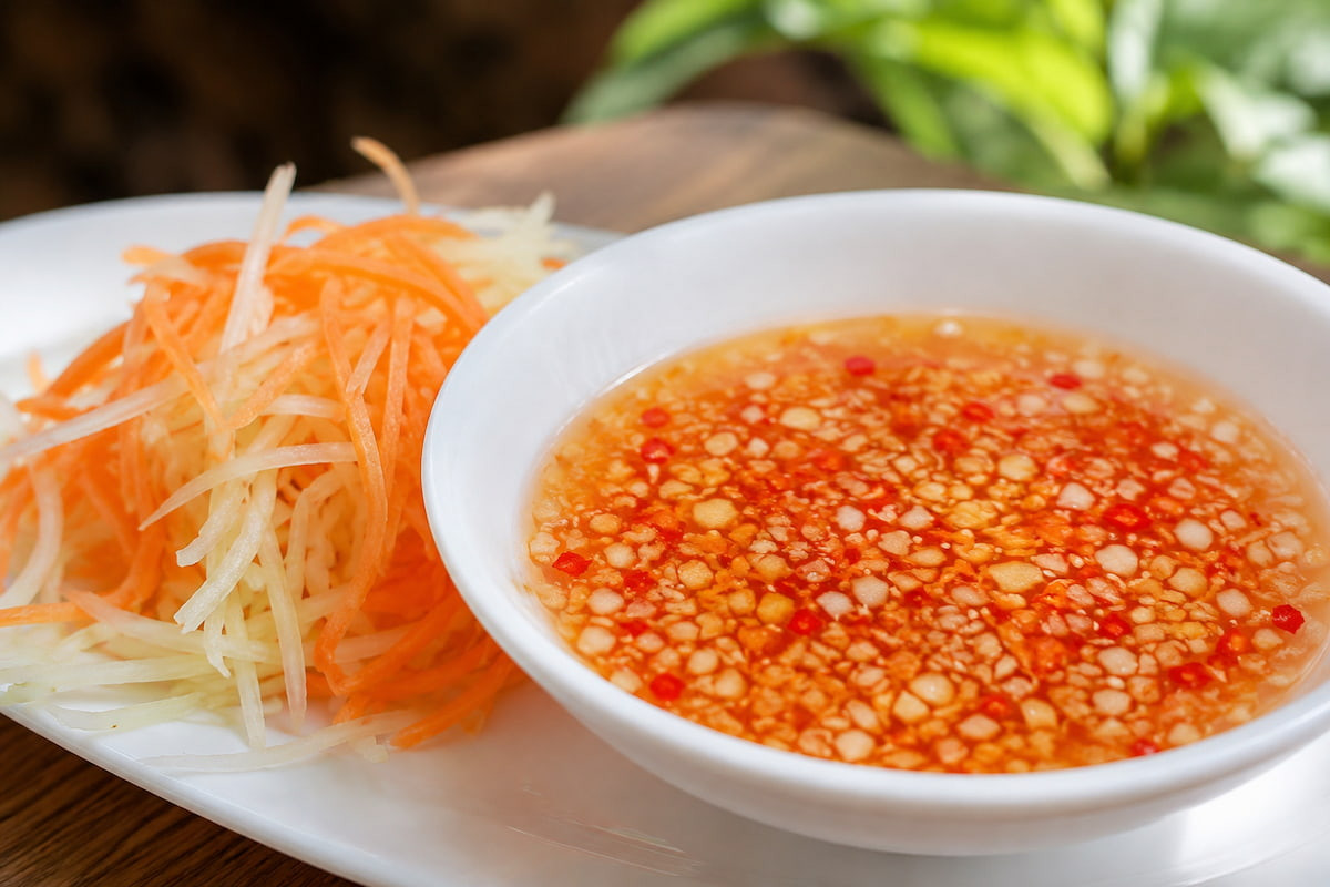 nuoc cham pho cuon.jpg
