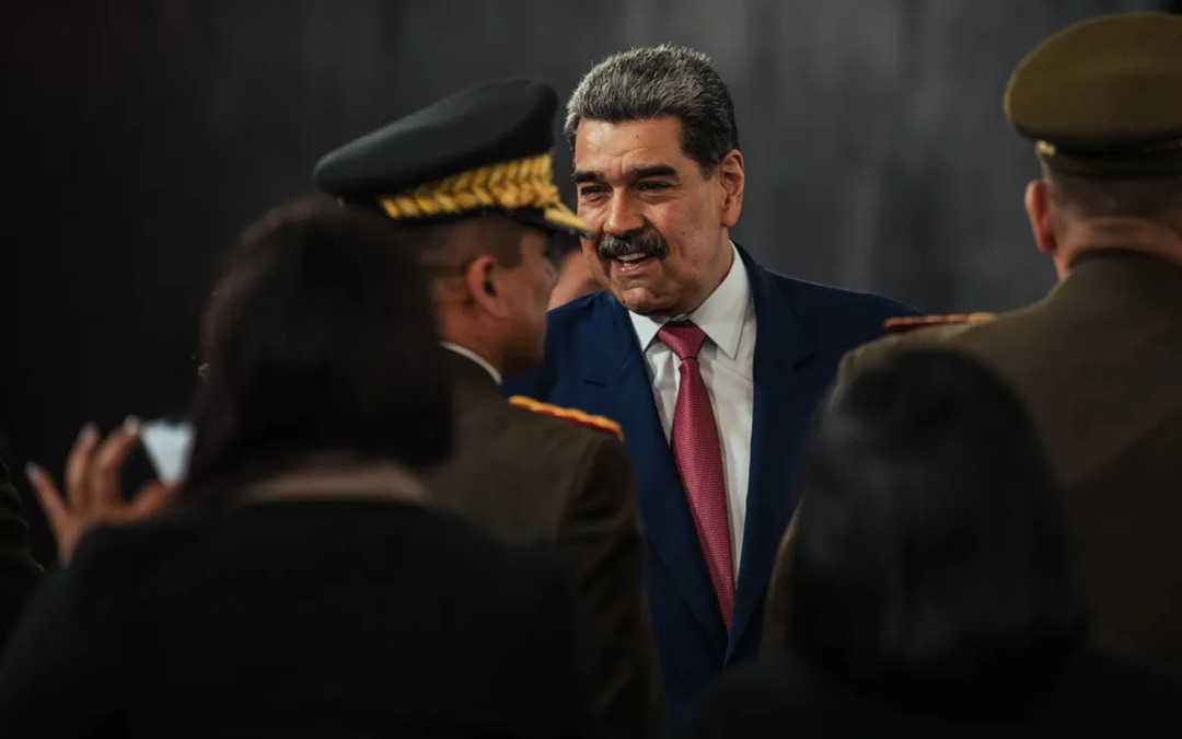 nyt maduro 2306.jpg