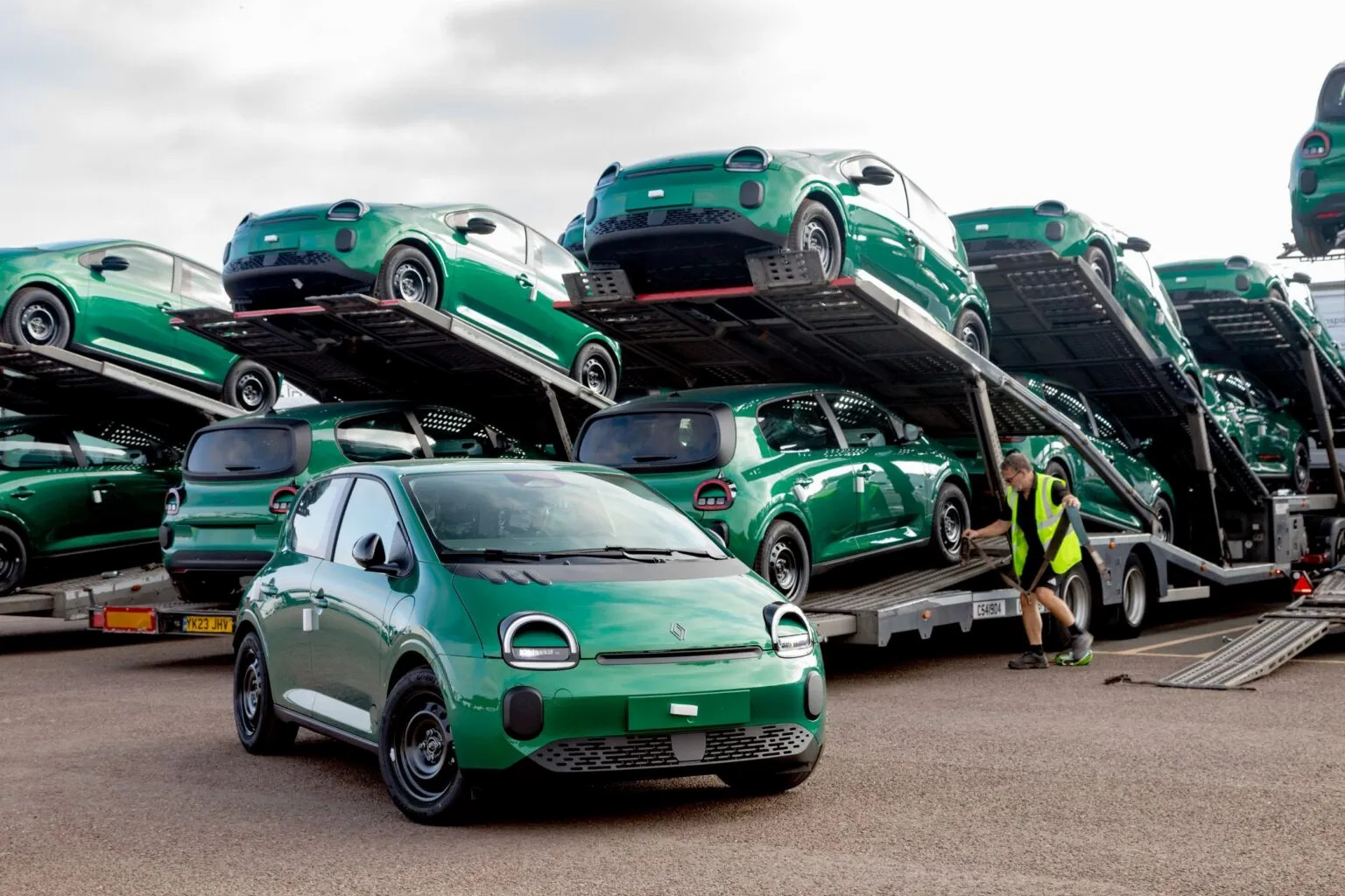 Renault Twingo E Tech UK Shipment 1 1536x1024.webp
