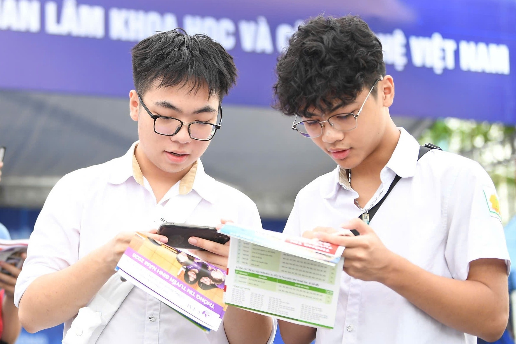 Sẽ cộng điểm 3 môn thi tốt nghiệp THPT để chọn 30% sinh viên nhận học bổng STEM