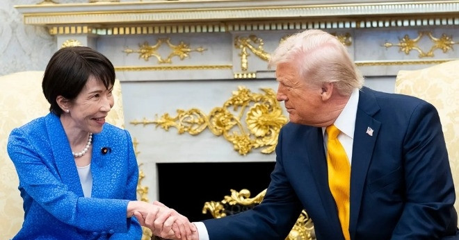Tổng thống Trump quyết định giúp Nhật Bản &amp;apos;giải cứu&amp;apos; đồng yên