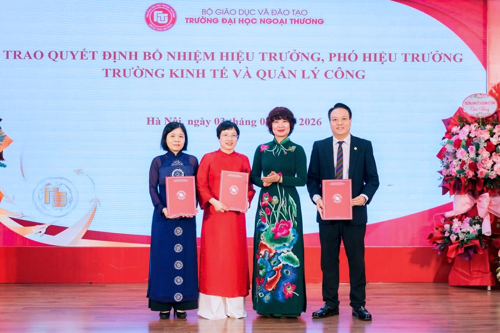 Trường ĐH Ngoại thương thành lập 4 trường