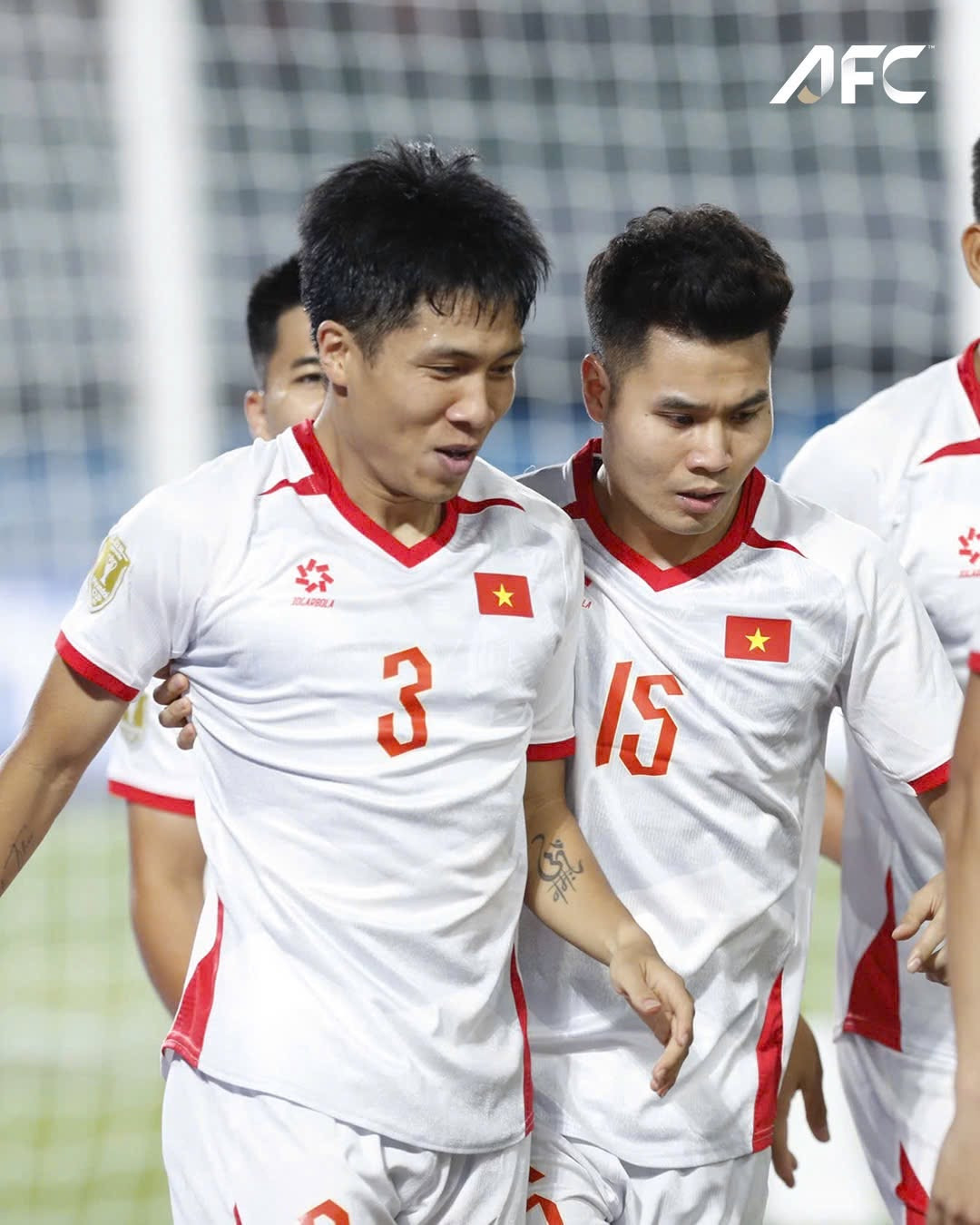 https://static-images.vnncdn.net/vps_images_publish/000001/000003/2026/8/3/tuyen-viet-nam-1-3364.jpg