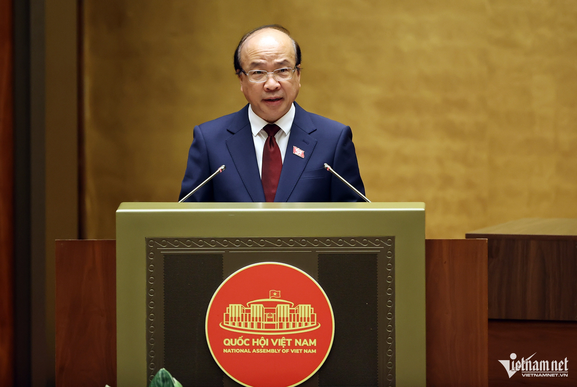 W-Phan Chí Hiếu_1803.jpg