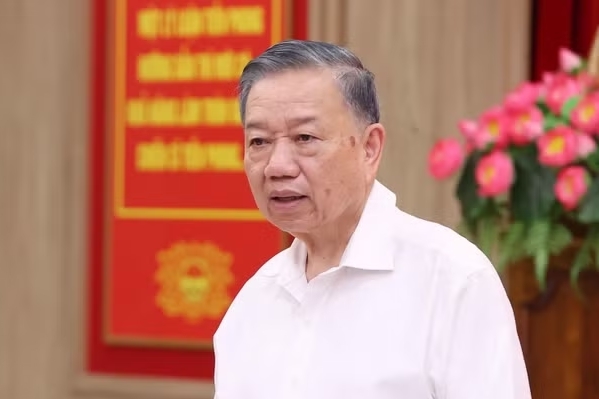 Bộ Chính trị: Đến 2030, toàn Đảng có 4.000-6.000 cán bộ tuyên giáo nòng cốt