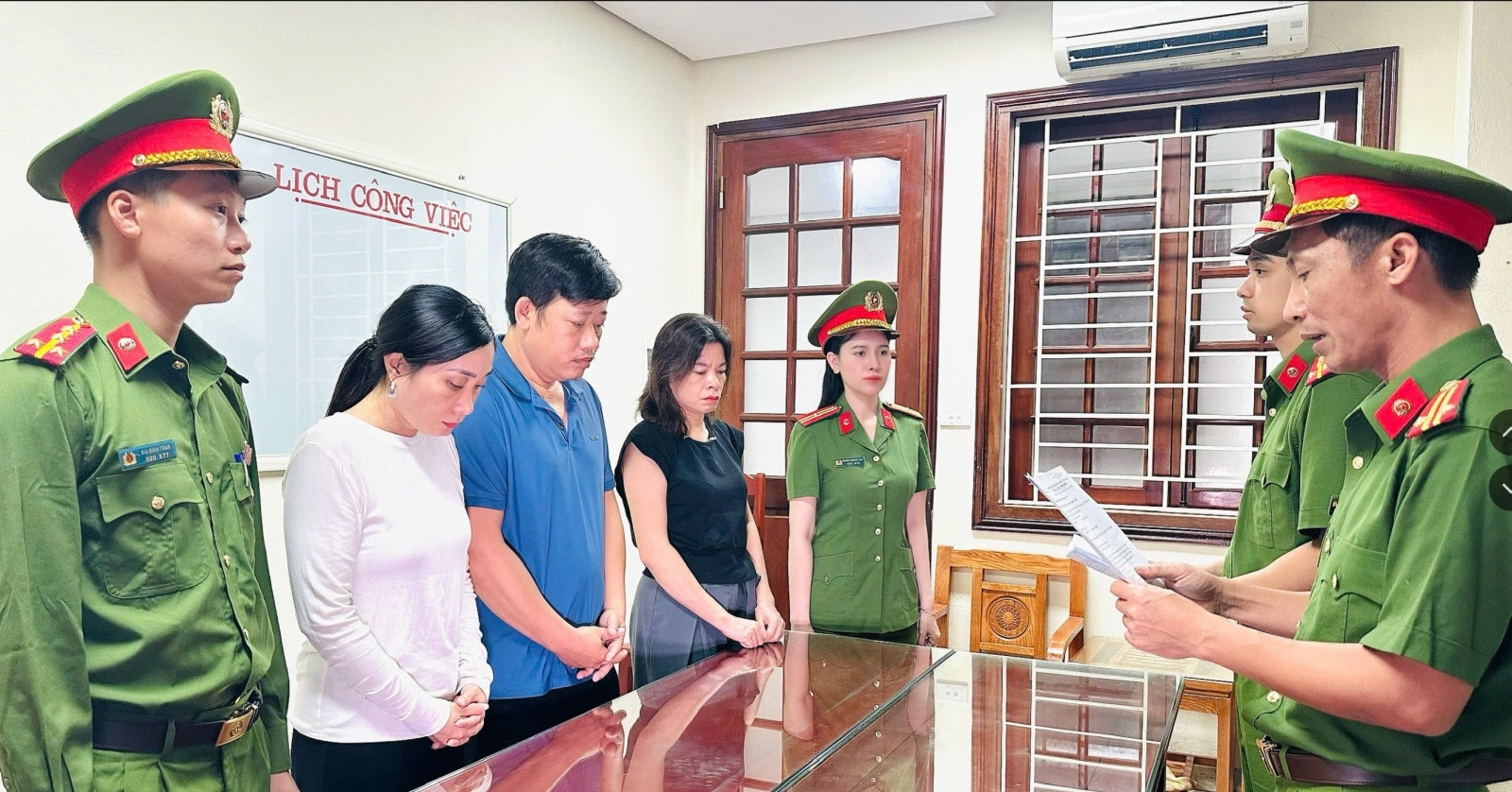 Hàng loạt trường hợp bán thuốc đông y bị khởi tố, lộ chất lạ trong ‘thuốc gia truyền’