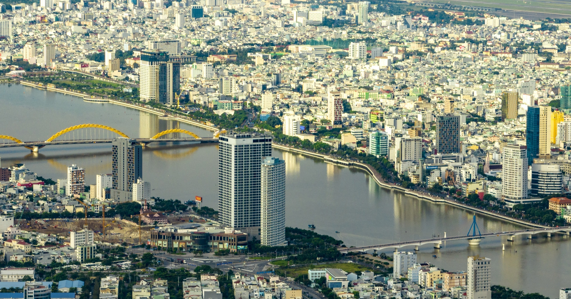 Nhà, đất Đà Nẵng do vợ chồng anh trai mua, em chồng đòi chia thừa kế một nửa