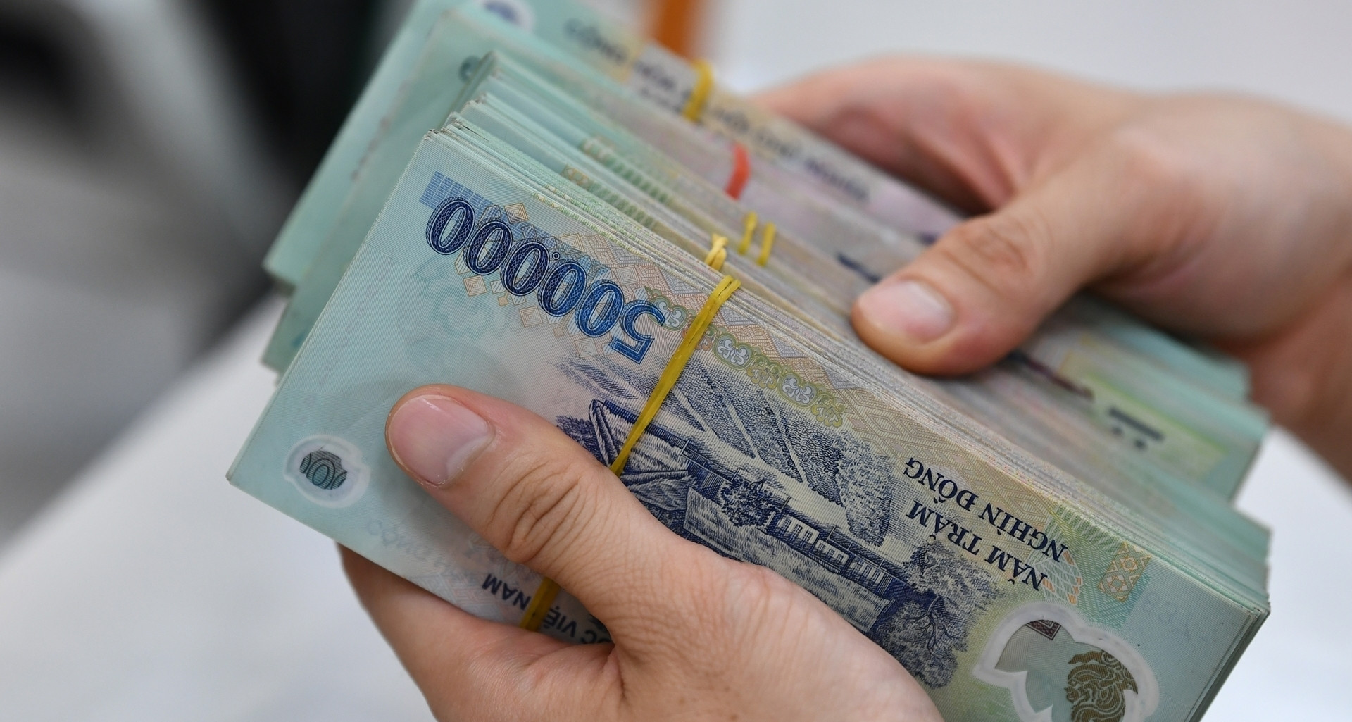 Giám đốc thử việc lương gần 30 triệu/tháng: Bị cho nghỉ sau khi thắc mắc việc chậm chi trả