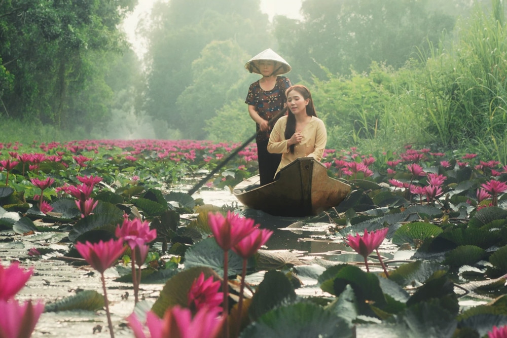 https://static-images.vnncdn.net/vps_images_publish/000001/000003/2026/8/30/thuy-chi-002-246.jpg