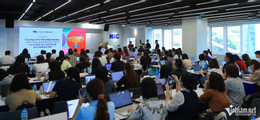 W-canva nic.jpg