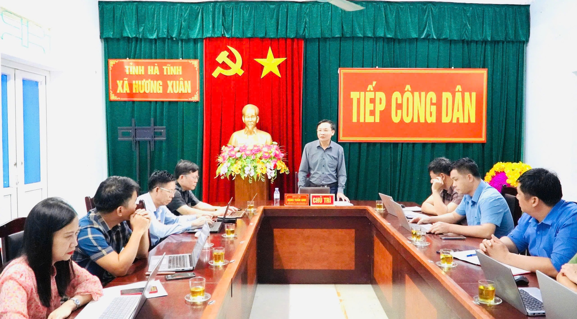 Chủ tịch UBND xã Hương Xuân chủ trì Phiên tiếp công dân định kỳ tháng 8/2026