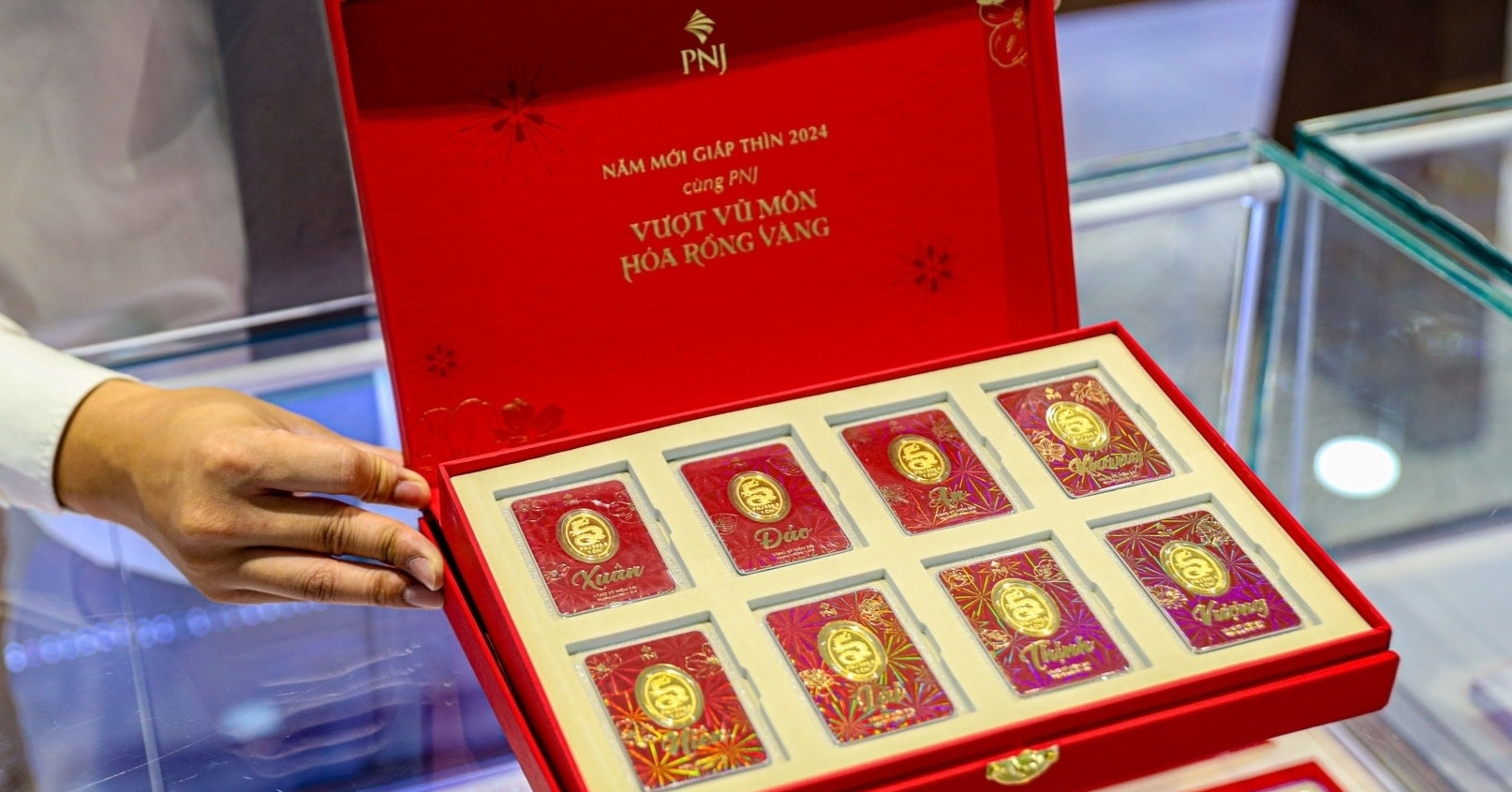 Giá vàng hôm nay 1/9/2026: Vàng giảm mạnh, kịch bản nào trong tháng 9?