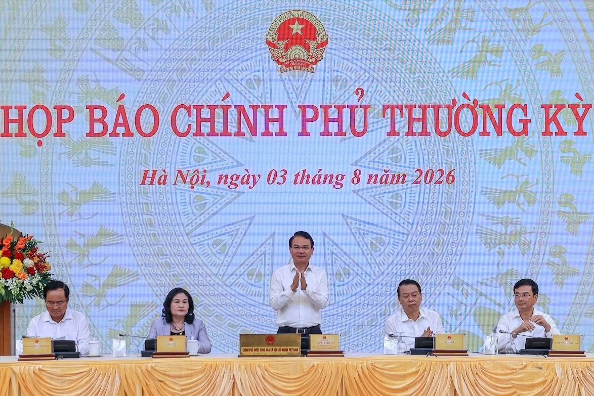 Ban Bí thư yêu cầu các cơ quan trong hệ thống chính trị bố trí người phát ngôn