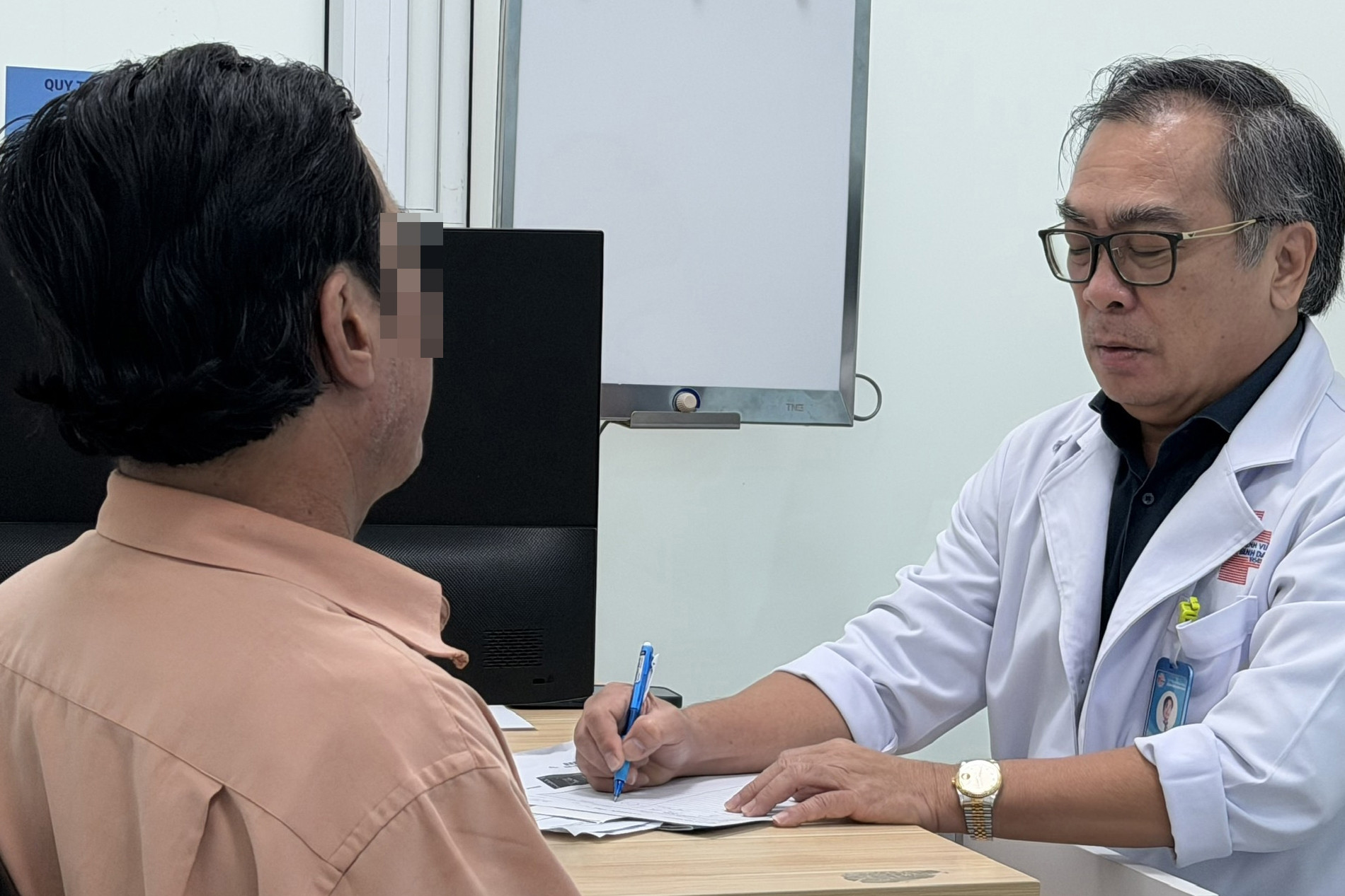 Cụ ông ung thư 88 tuổi 'hồi xuân' thần kỳ sau ca mổ gây kinh ngạc